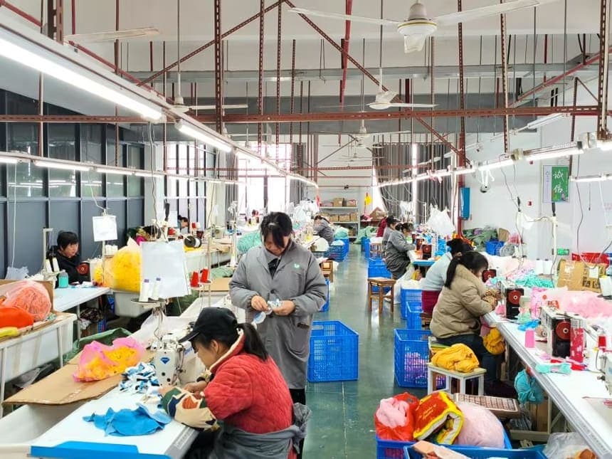 طابق الخياطة — StarDream Toys plush toy factory in Shenzhen